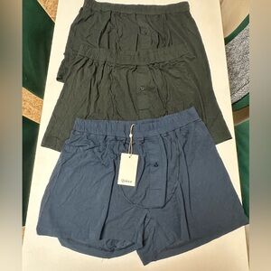 Quince Men's Modal Boxer Shorts in Navy and Black